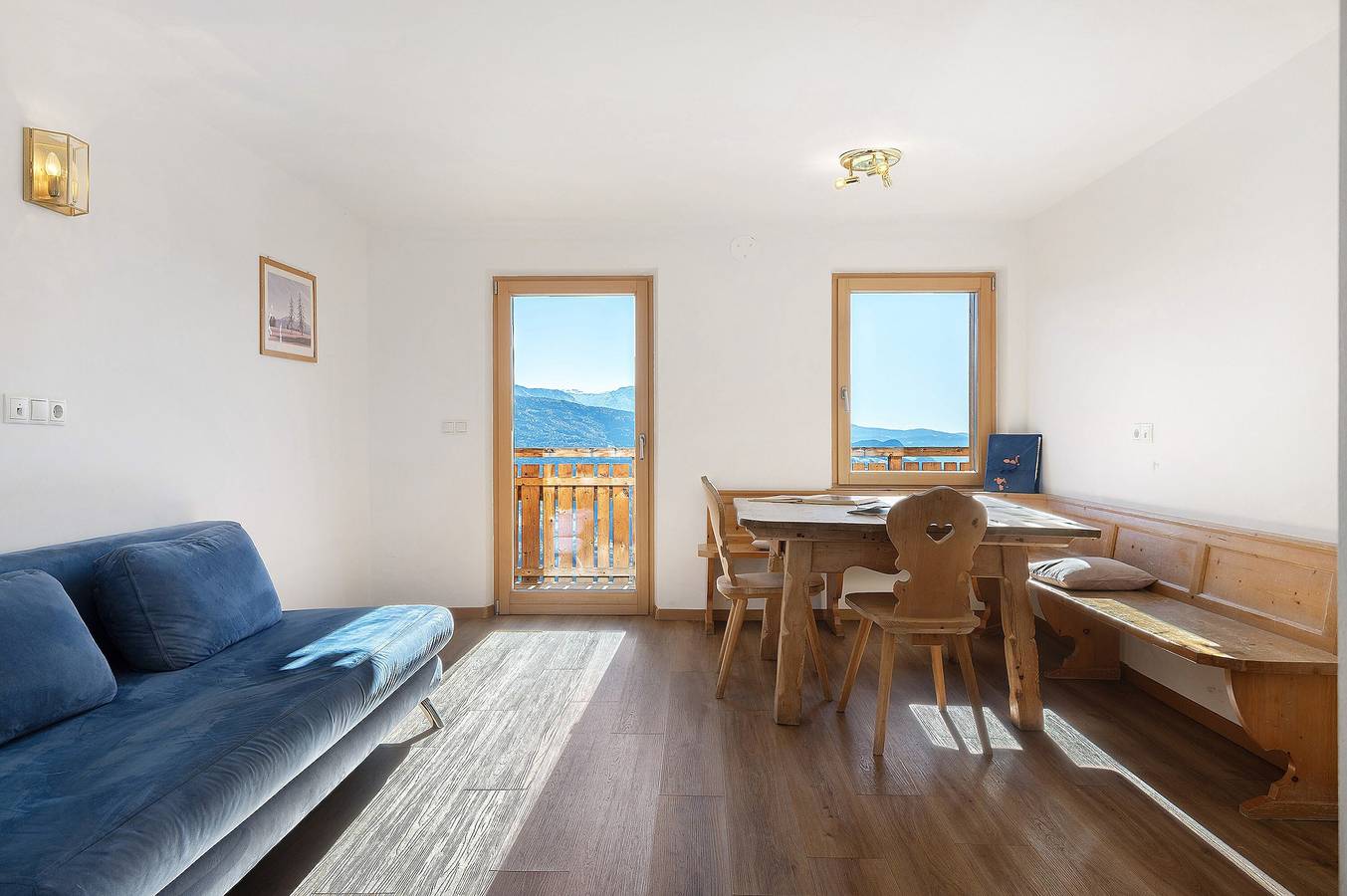 Ganze Wohnung, Apartment „Zolerhof Edelweiß“ mit Bergblick, Gemeinschaftsterrasse und Wlan in Schnauders, Feldthurns