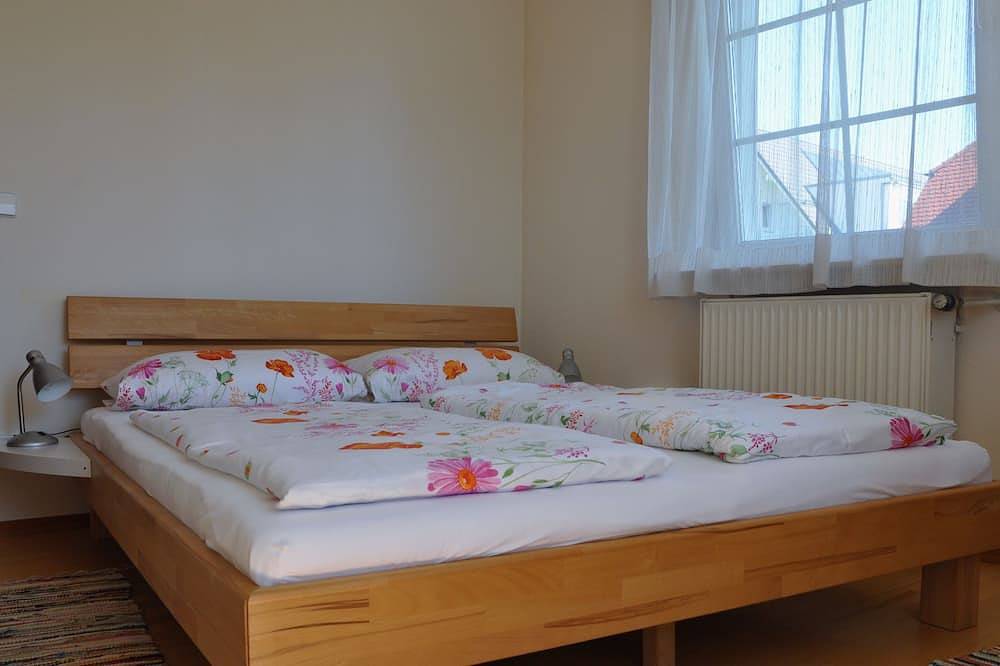 Ganze Wohnung, Ferienwohnung/App. für 2 Gäste mit 40m² in Friedrichshafen in Friedrichshafen, Region Bodensee-Oberschwaben