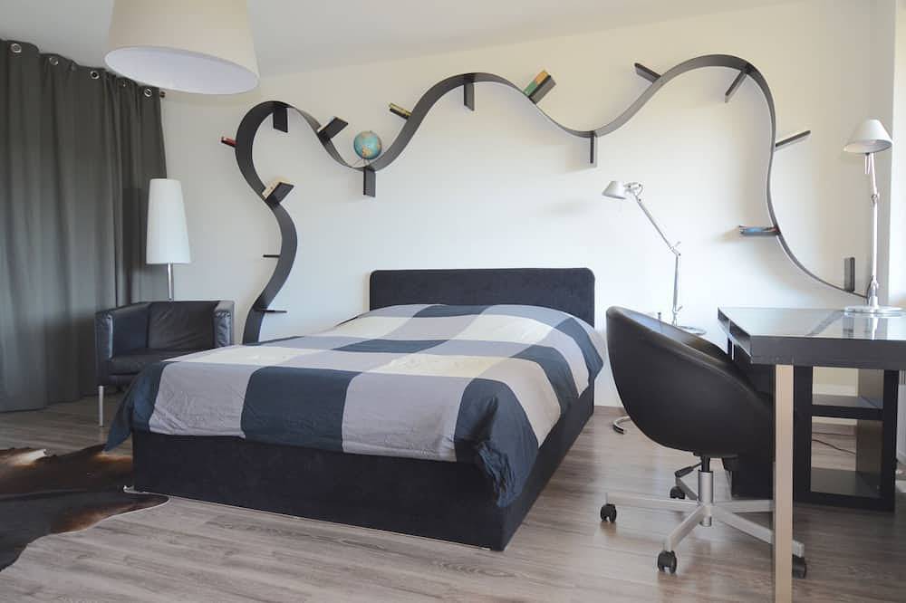 Ganze Wohnung, Modernes Designstudio mit toller Aussicht und hervorragender Verkehrsanbindung in Darmstadt, Südhessen
