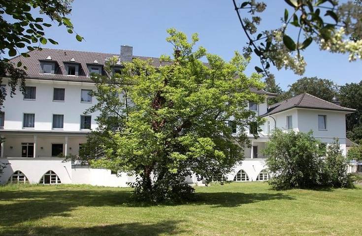Hotel für 2 Personen, mit Garten in Bonn