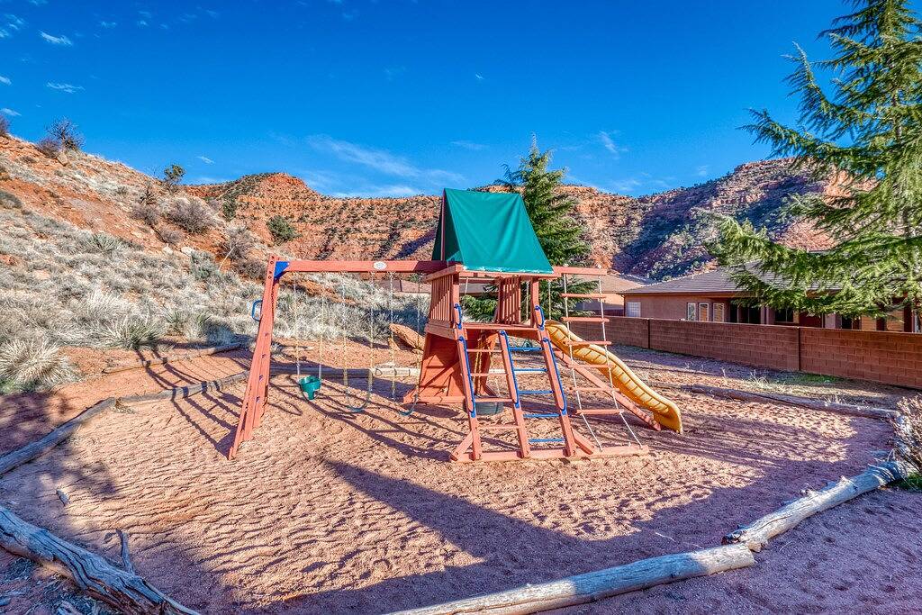 Casa De Paz ll-La Estancia-Kanab-Tor zu Nationalparks und dem Großen Kreis! in Kanab, Grand Staircase Escalante National Monument