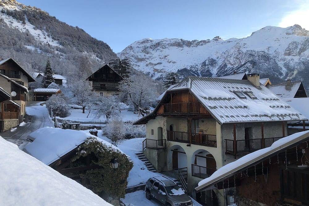 10 minutes from the ski slopes, authenticity, charm and great comfort in Vallouise, Parque Nacional de los Ecrins