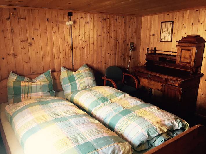 B&B Ambach79 - Doppelzimmer mit Dusche/Wc in Am Bach Avers, Avers
