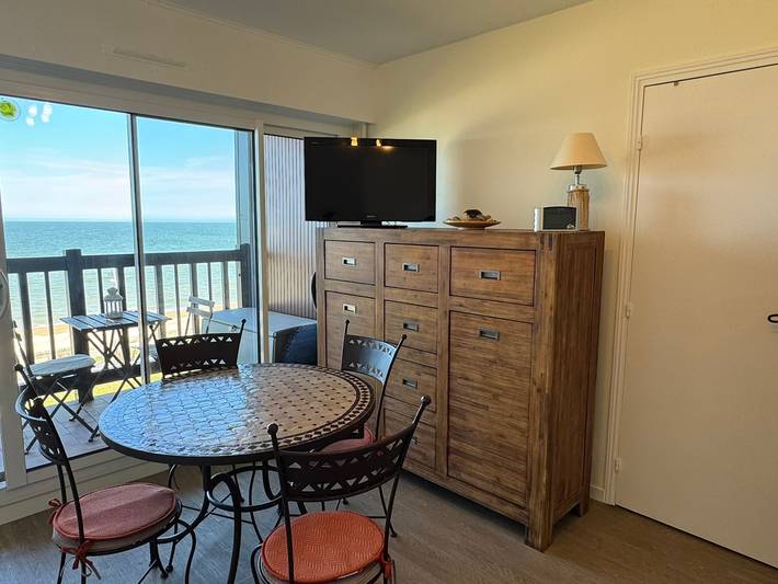 Studio for 2 people, with Balcony in Normandy
