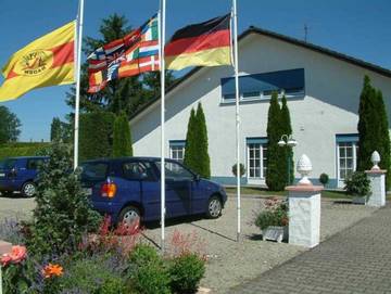 Ferienwohnung für 2 Personen, mit Garten, kinderfreundlich in Kippenheim