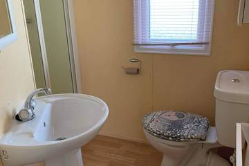 Chalet for 6 People in Skegness, Lincolnshire, Photo 2
