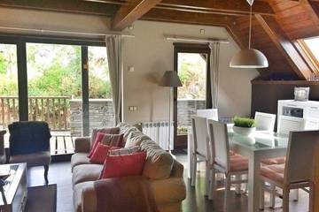 Gîte pour 6 personnes, avec terrasse et jardin dans Tredós