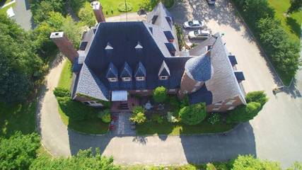Chambre d’hôte pour 4 personnes, avec jardin et piscine à Saguenay