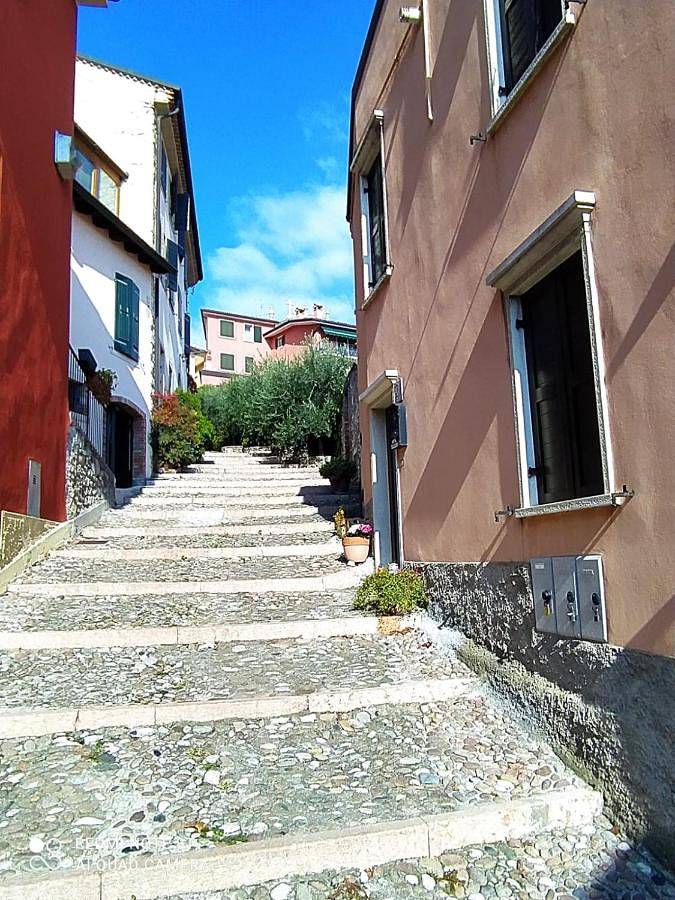 Ganze Wohnung, Appartamento La Scaletta in Cavaion Veronese, Gardasee-Berge
