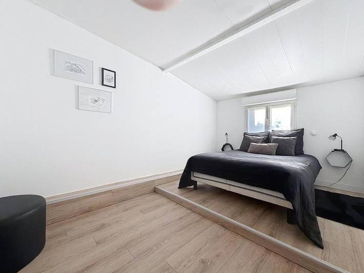 Gîte pour 4 personnes, avec terrasse dans Communay - 3