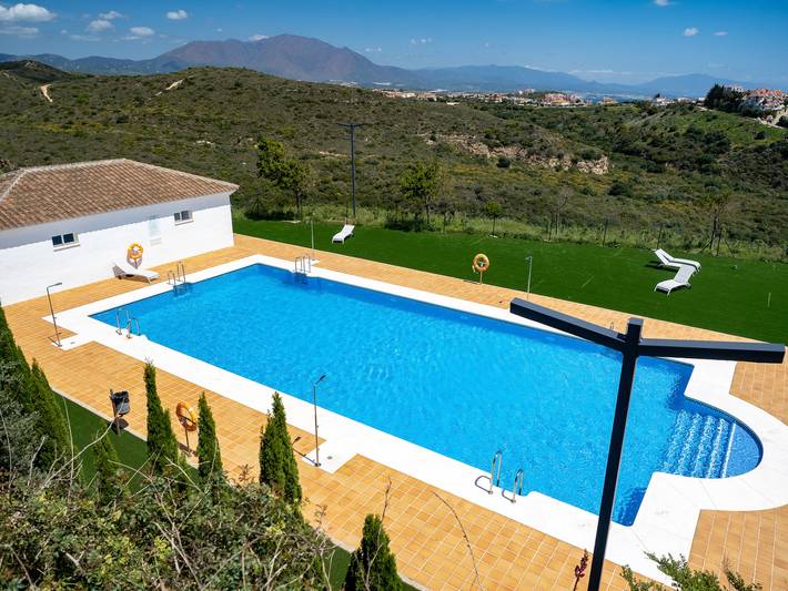Ferienwohnung für 4 Personen, mit Terrasse und Pool in Manilva - 2
