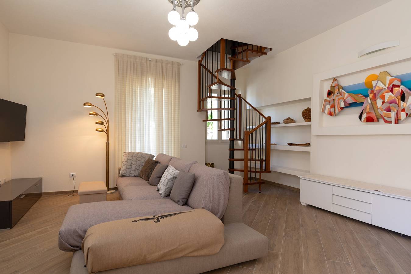 Entire apartment, Casa Marina con Patio by Wonderful Italy in Olbia, Costa Smeralda