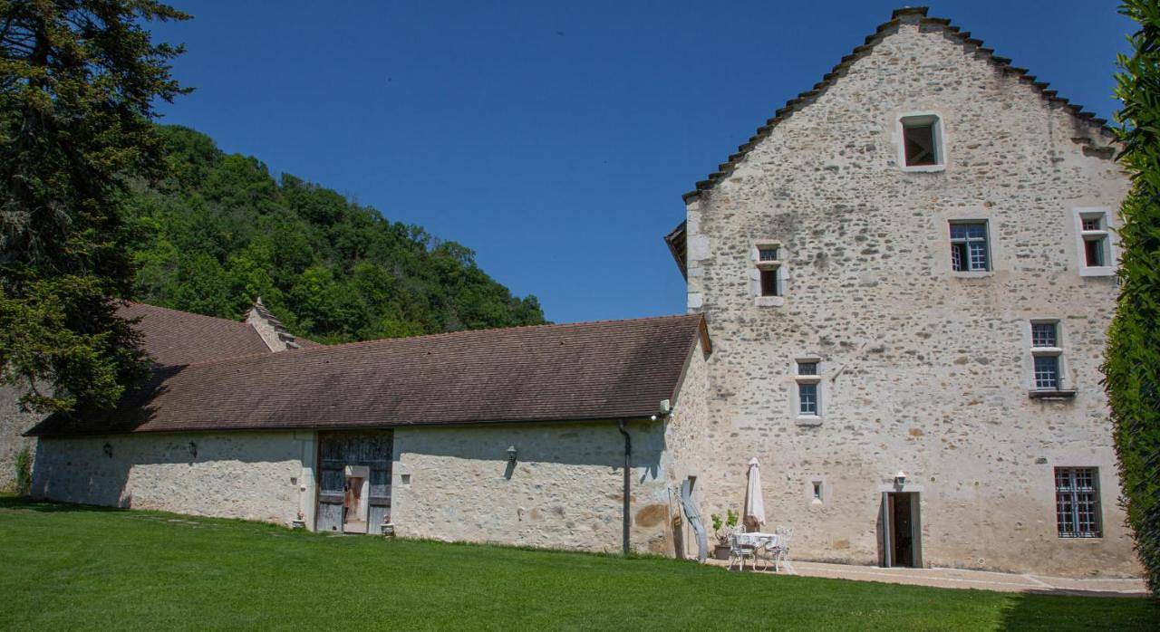 Chambres d'hôtes dans Manoir du Xveme in Chazey-Bons, Belley