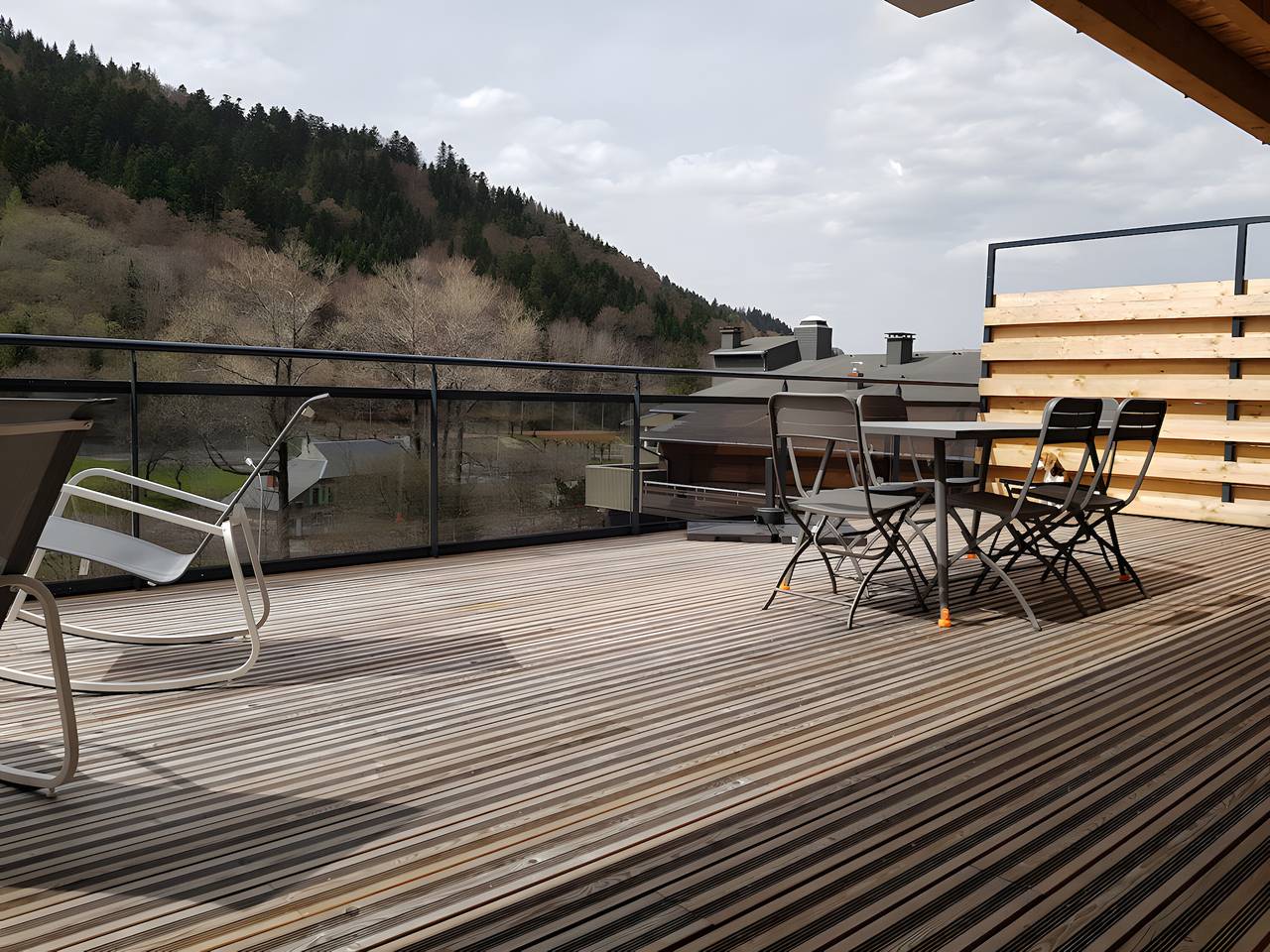 Appartement entier, C4 - Résidence La Montille avec vue sur la montagne in Mont-Dore, Parc naturel régional des Volcans d'Auvergne