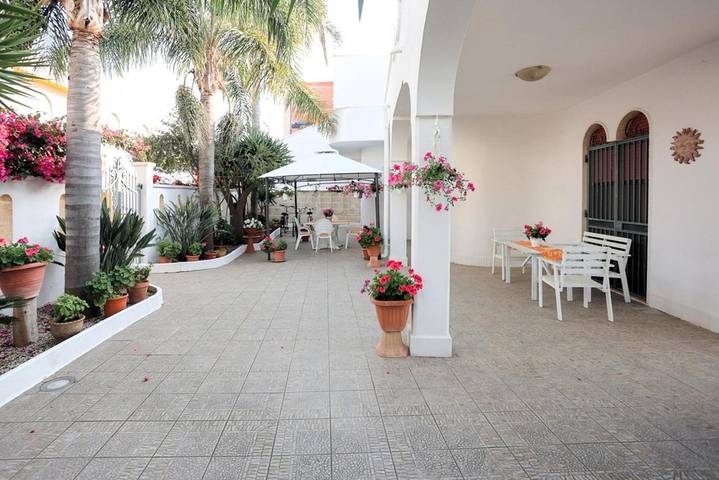 Location de vacances pour 3 personnes, avec jardin dans Casalabate - 3