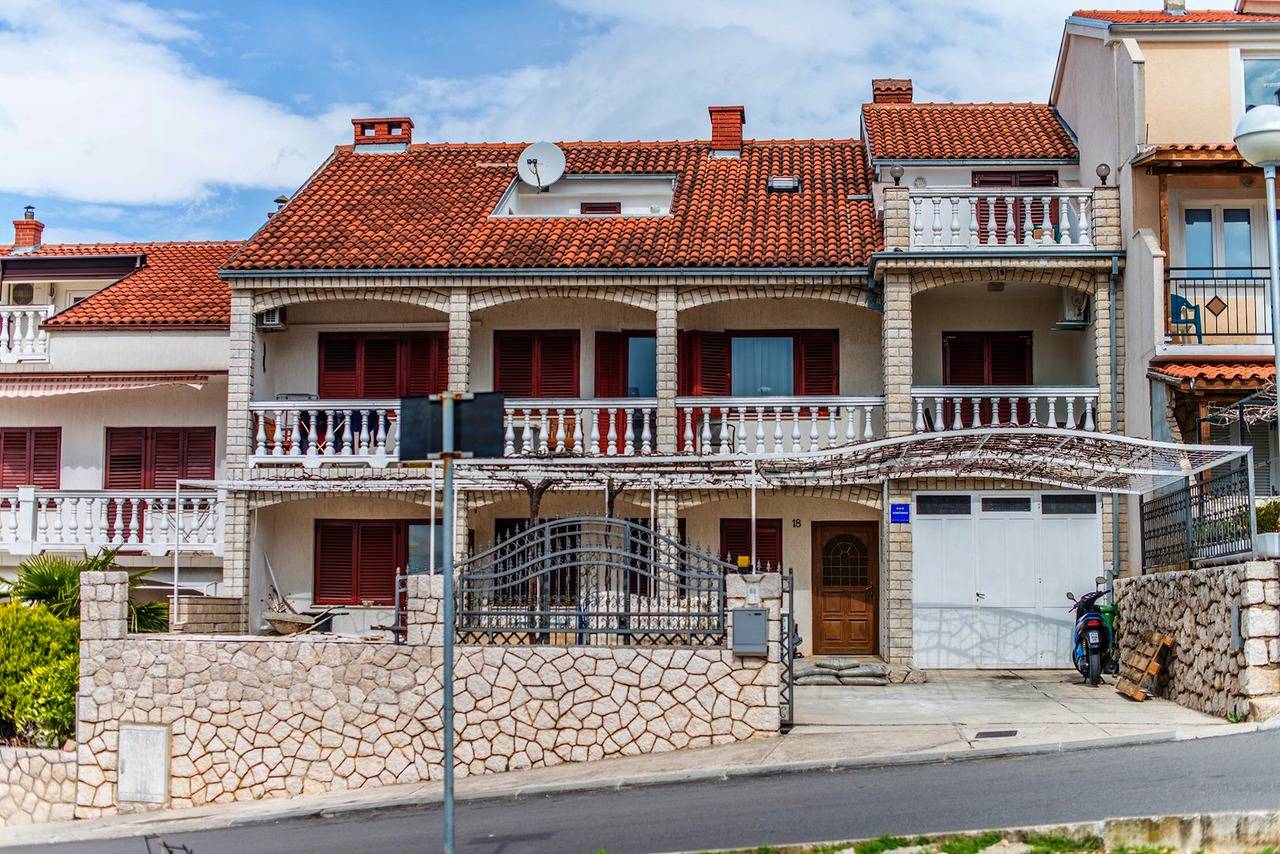 Ganze Wohnung, Baretic / Apartment A2 mit einem Schlafzimmer und Nutzung des Gemeinschaftspools in Crikvenica, Primorje-Gorski Kotar