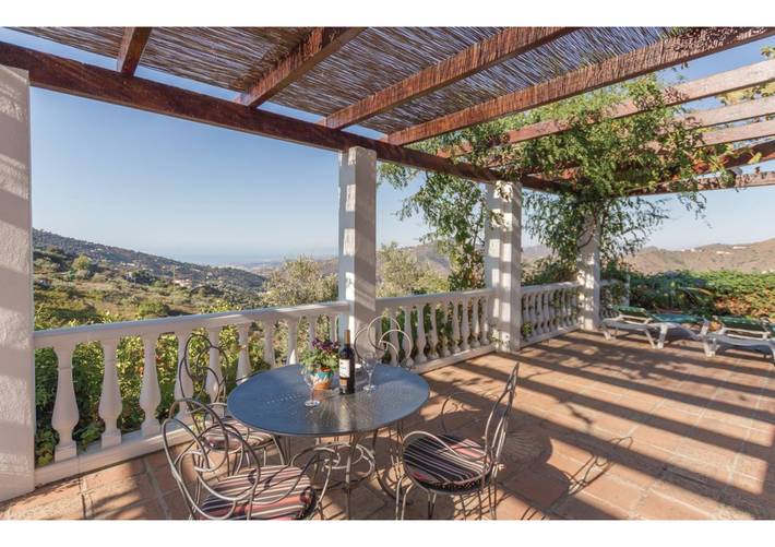 Casa rural para 4 personas, con jardín en Sayalonga - 2