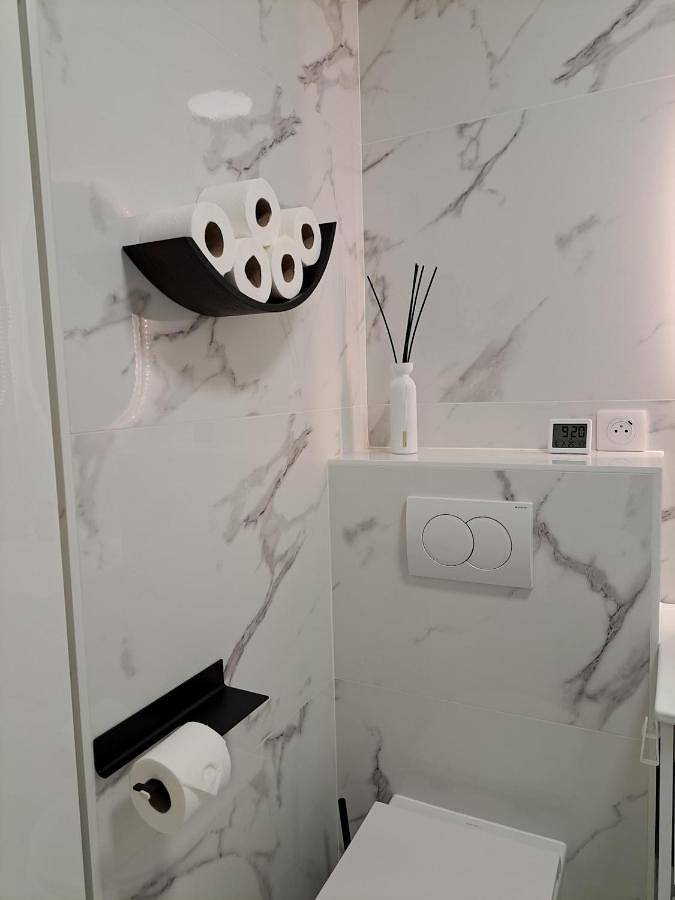 Gîte pour 2 personnes, avec balcon ainsi que vue sur le lac et vue dans Lac De Creteil Creteil - 4