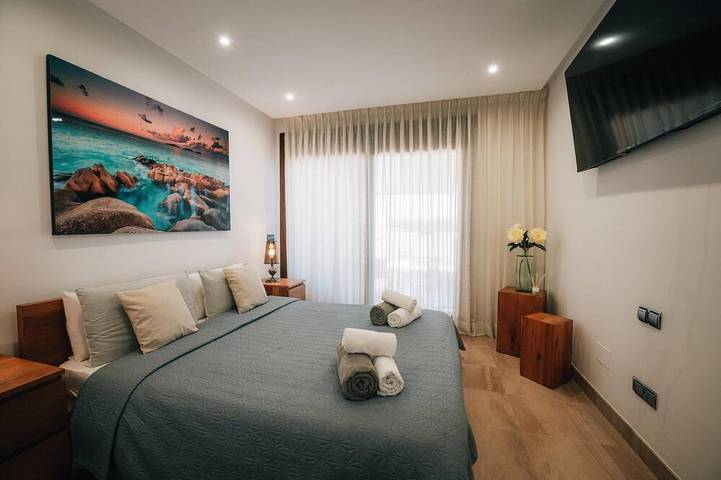 Ganze Wohnung, Luxury 3 Bedrooms, Private Heated Pool - EHHouse in Sol Granados del Mar, Estepona