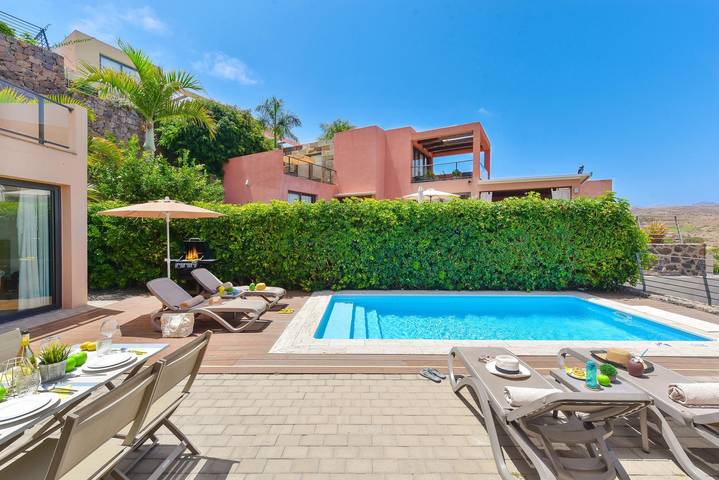 Chalet para 4 personas, con piscina además de terraza y jardín, Se admiten mascotas en Gran Canaria - 4