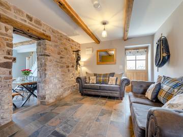 Cottage for 4 People in Alton Towers, Staffordshire, Photo 3