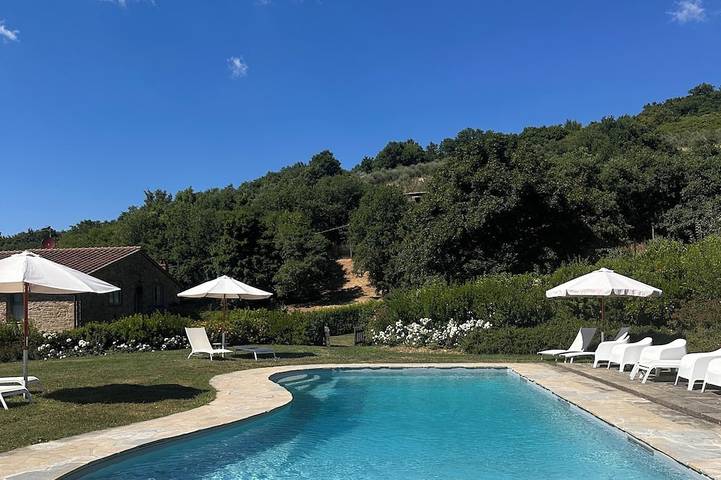 Appartamento vacanze per 6 persone, con giardino e balcone nonché piscina - 1