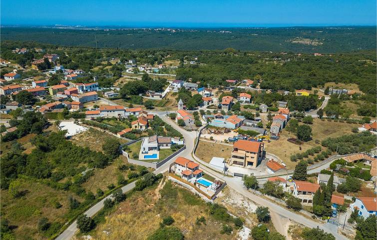 Moderne 2-Zimmer-Wohnung mit Pool, Parkplatz und 1,5 km Entfernung zum Strand in Marčana, Südküste Istrien