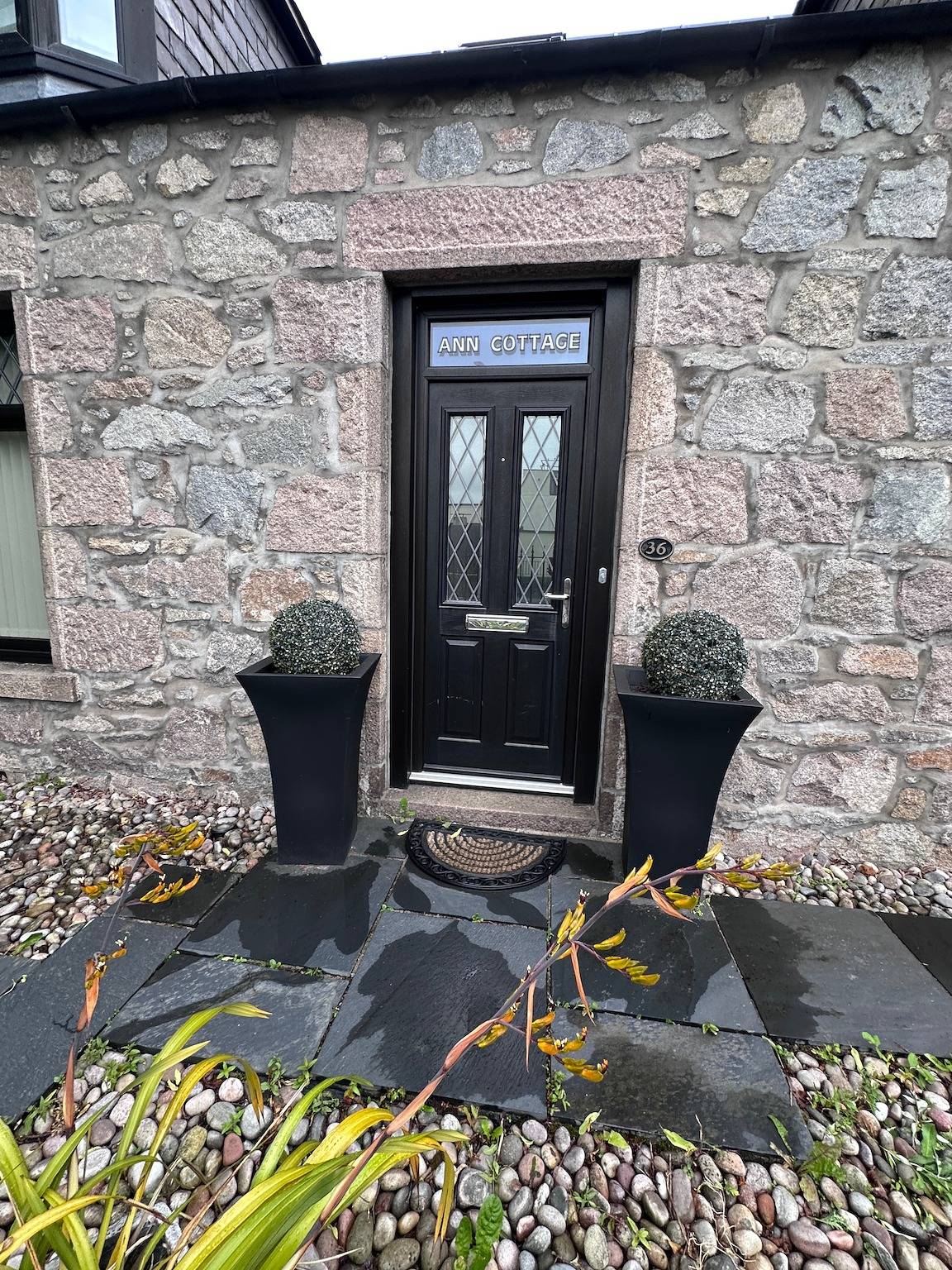 Cozy Aberdeen Cottage with 3 Bedrooms in Aberdeen, Aberdeenshire