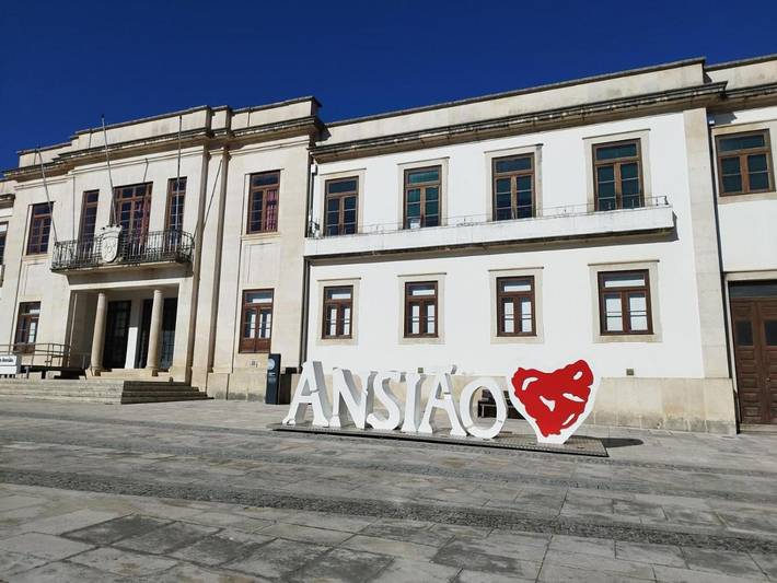 Casa de férias para 3 pessoas, com varanda em Ansiao