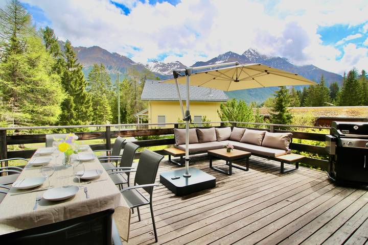 Ferienhaus für 8 Personen, mit Terrasse und Garten sowie Ausblick in Graubünden - 3