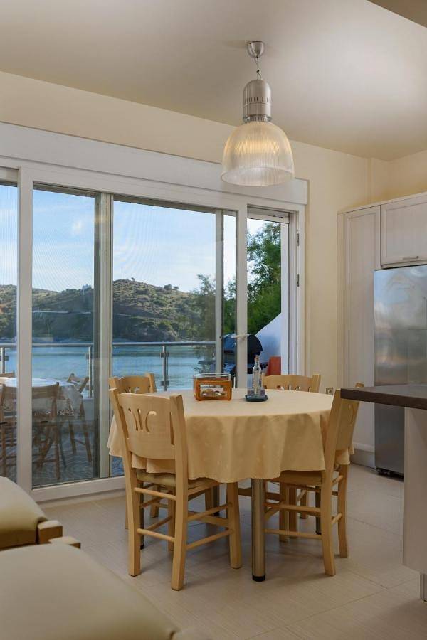 Appartement entier, Beach Front Condo South Crete in Matala, Région d'Iraklio-Héraklion