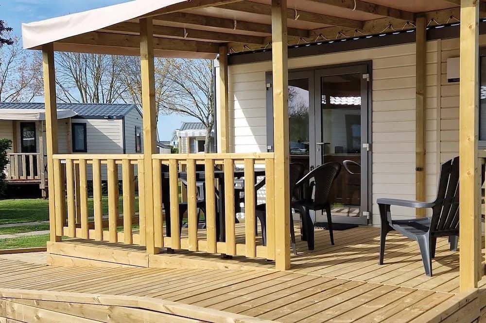 Zecamping 3* pet friendly locatif Tv Bbq 20m2 2 pers in Pordic, Côte de Goëlo