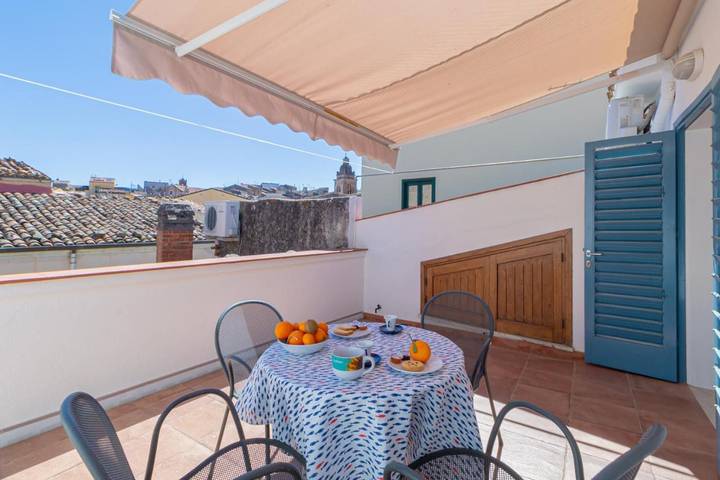 Appartamento per 7 persone, con Balcone e Terrazza nonché Panorama a Castelbuono
