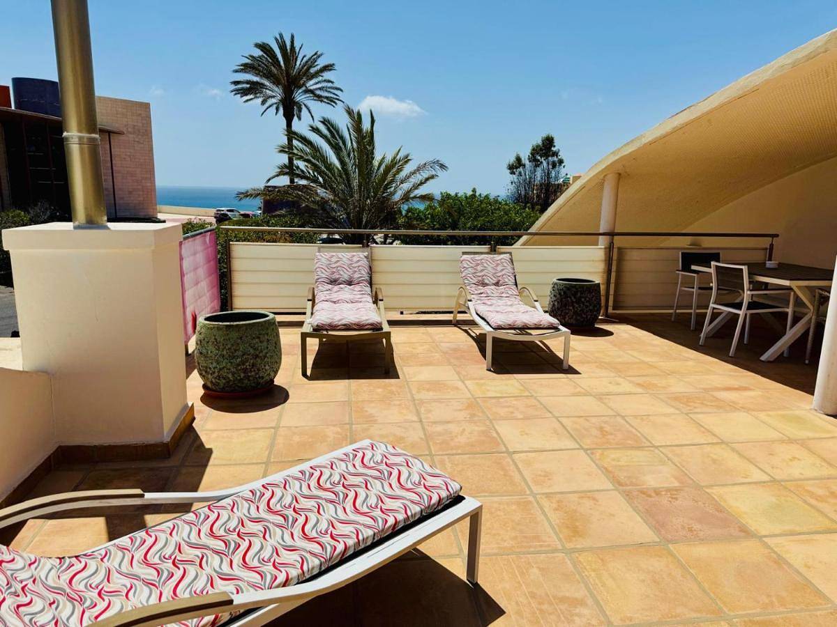 Three-Bedroom Villa in Playa Esmeralda Norte, Pájara