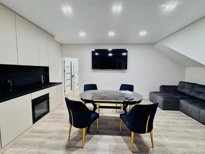 Apartament wakacyjny dla 8 osób, z widok i taras w Kiszyniów