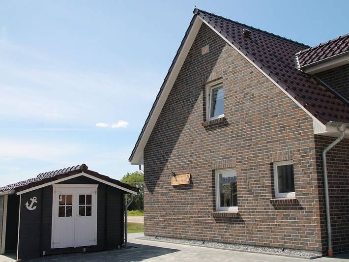 Schöne Aussicht || Aurich\/Tannenhausen in Aurich, Landkreis Aurich