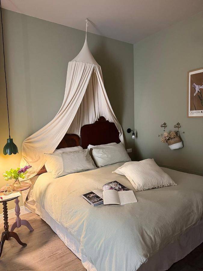 Location de vacances pour 2 personnes, avec Terrasse et Jardin à Cles