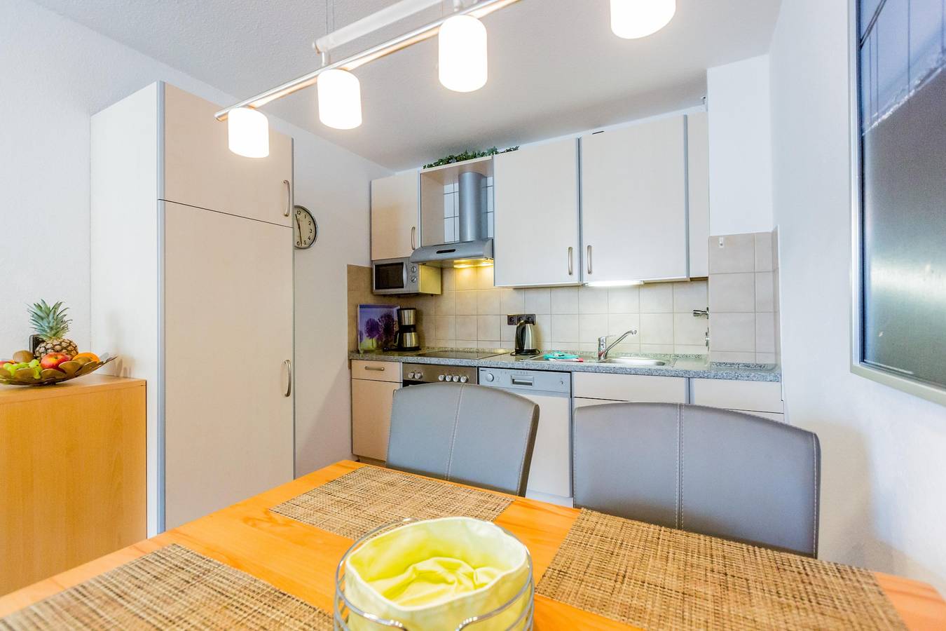 Ganze Wohnung, Residenz Meeresbrandung 47, 3-Raum Whg. mit Loggia zum Norden,3 x Tv, Schwimmbad, Sauna, Pkw-Stellplatz ,Wlan ! in Duhnen, Cuxhaven
