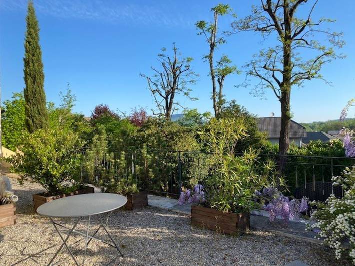 Gîte pour 4 personnes, avec Terrasse à Mouxy
