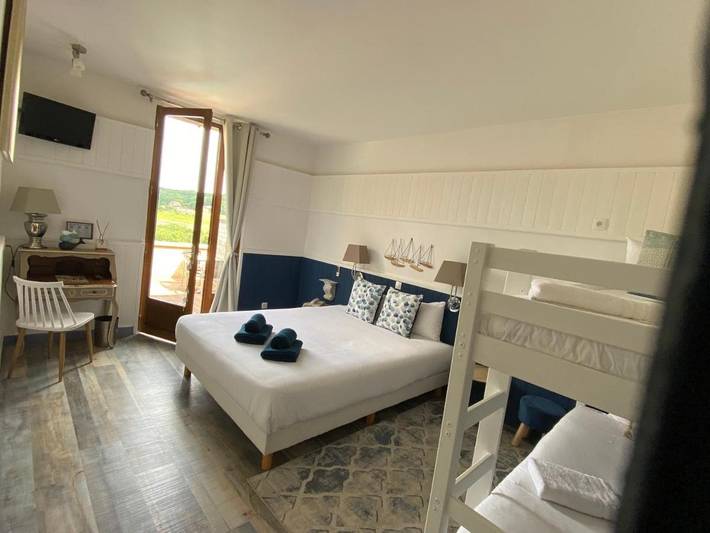 Hôtel pour 2 personnes, avec vue ainsi que jardin et piscine à Marquay - 3