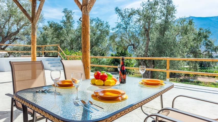 Chalet para 4 personas, con piscina y balcón/terraza en Alpujarras - 3