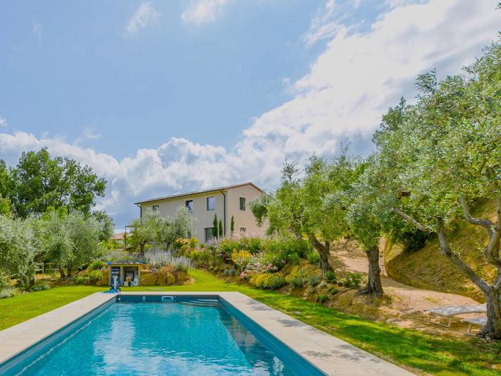 Casa vacanza per 6 persone, con giardino e terrazza in Val d’Orcia