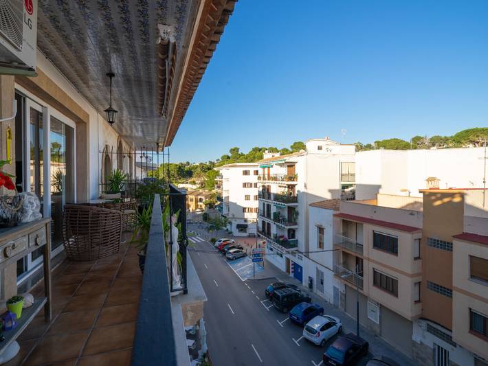 Apartment for 4 people, with garden and balcony in Moraira