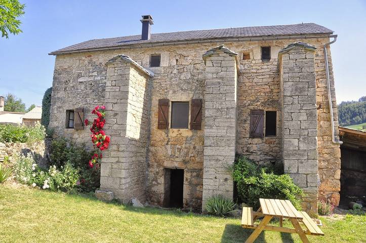 Gîte pour 3 personnes, avec terrasse dans les Gorges du Tarn