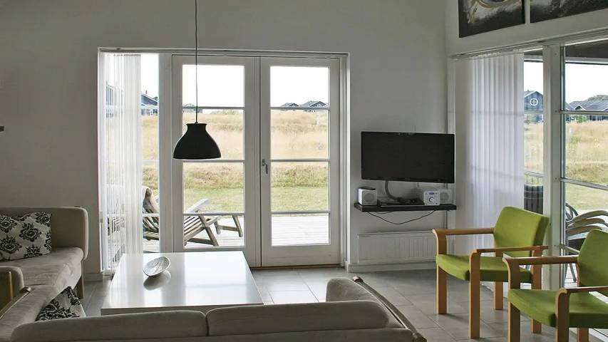 Ferienhaus für 11 Personen, mit Terrasse und Sauna sowie Whirlpool
