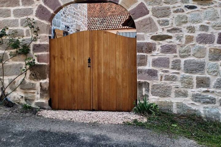 Location de vacances pour 10 personnes, avec balcon à Puy-d'Arnac