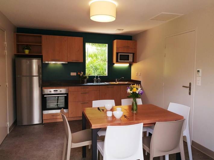 Location de vacances pour 6 personnes, avec Terrasse ainsi que Jardin et Piscine à Figeac - 3