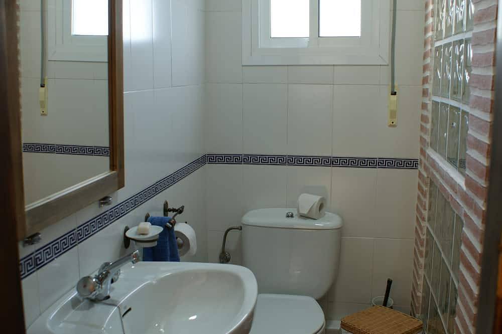 Entire apartment, Rural Apartments overlooking the Lake in Ardales, Málaga Province