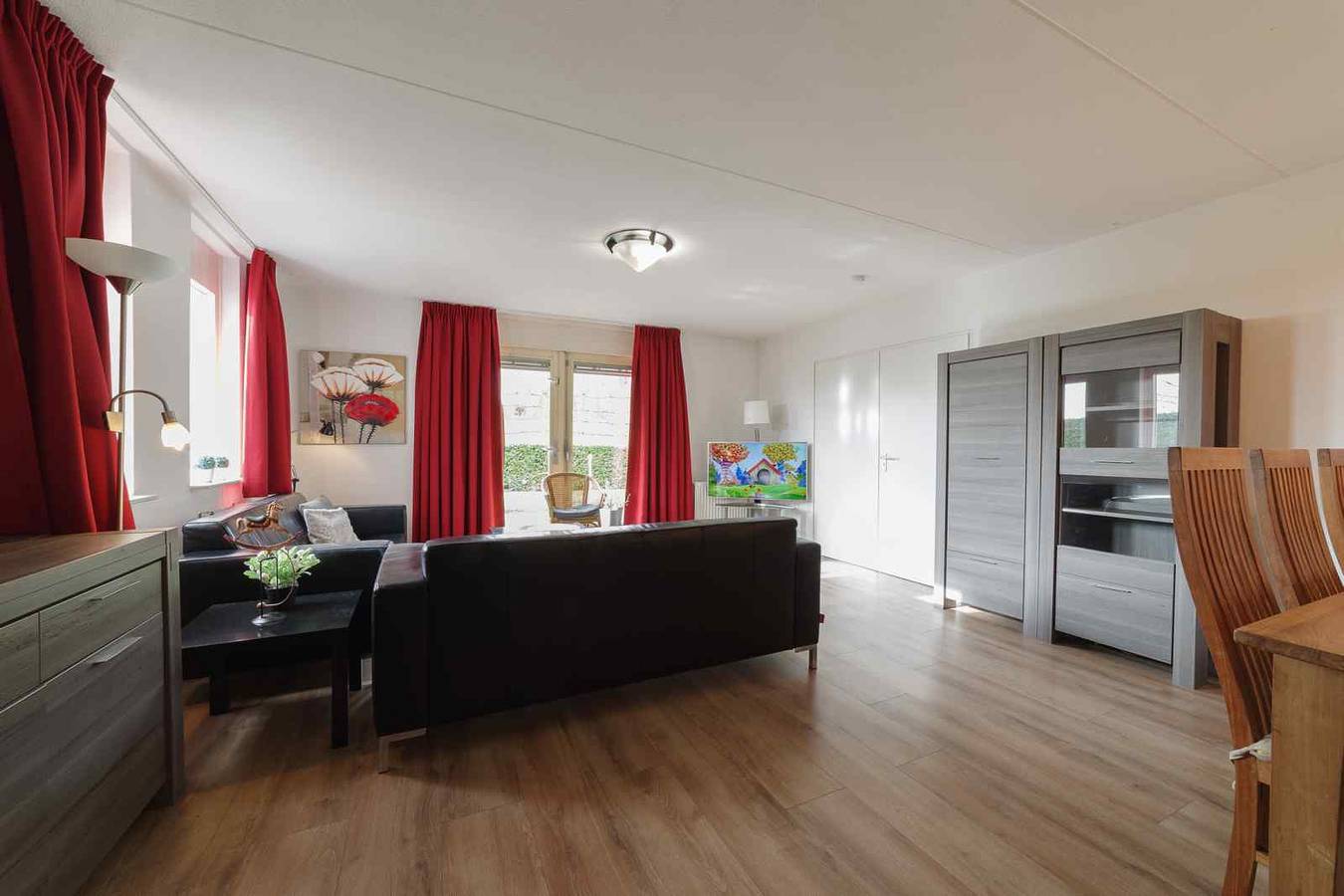 Wunderschönes Ferienhaus für 8 Personen direkt am Meer mit Sauna in Niederländische Nordsee