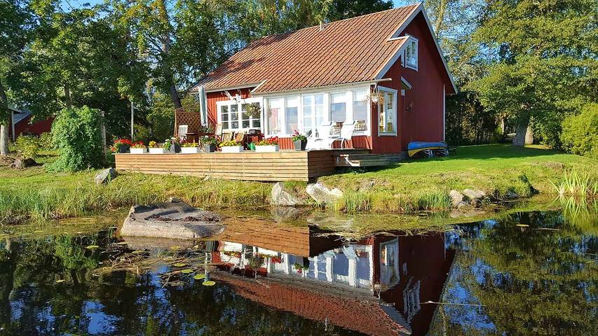 Ferienhaus für 5 Personen, mit Seeblick und Terrasse sowie Garten - 1